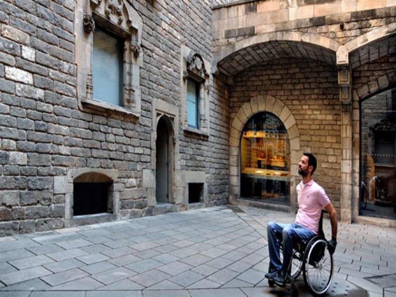 Barcelona introduces guided tours for people with reduced mobility